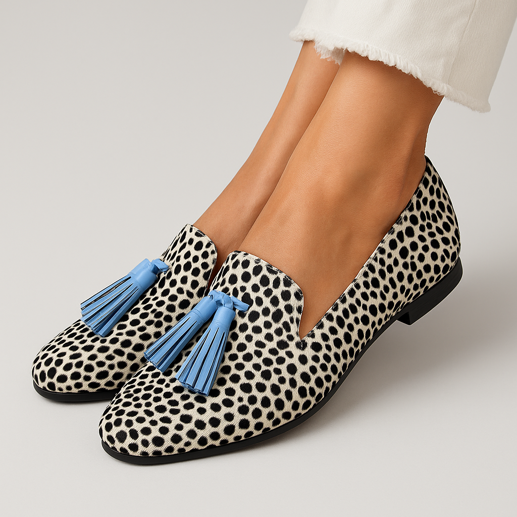 CHLOE – PLAYFUL CHIC TASSEL LOAFERS