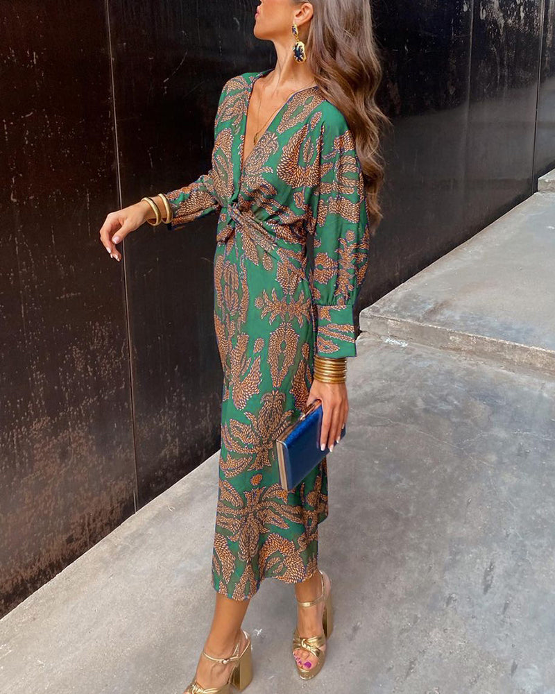 SELENA – REGAL CHIC KNOT DRESS