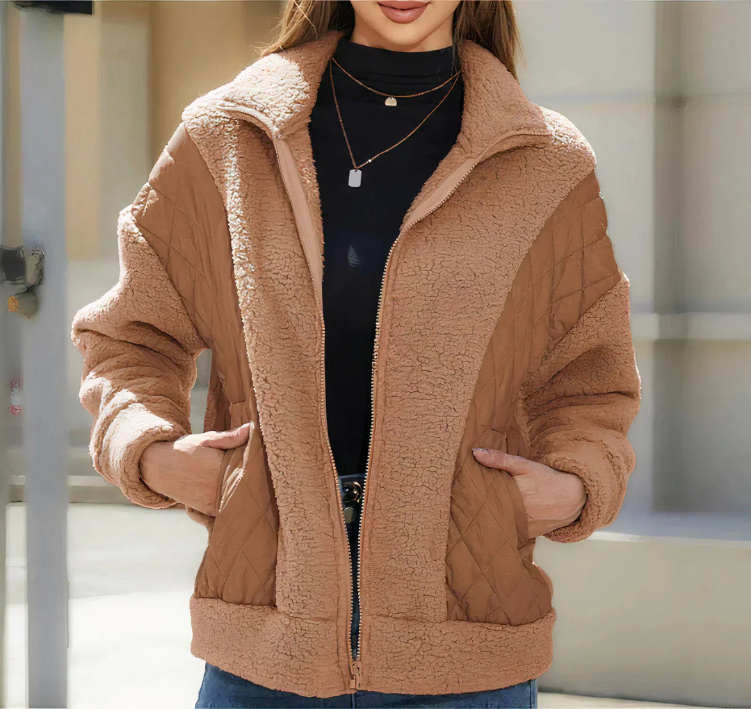 Women's quilted fleece zip-up jacket for ultimate comfort