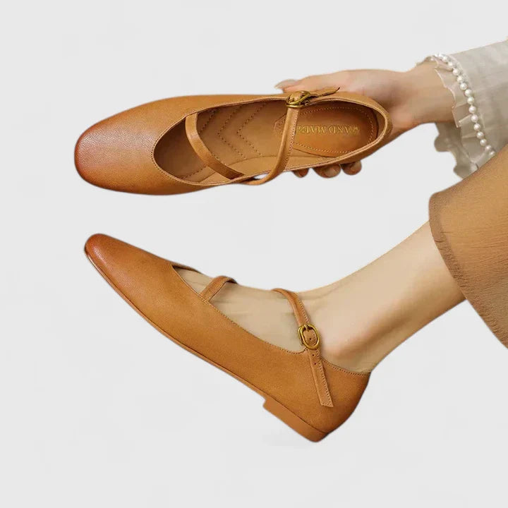 CLARA – TIMELESS CHARM MARY JANE FLATS