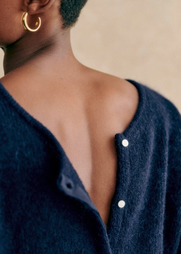 SOPHIA – CLASSIC SOFT KNIT CARDIGAN